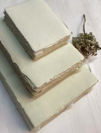 A5 (210 x 150 mm) Green Handmade Paper 200 gr | wedding Paper | 100 % Cottonpapier